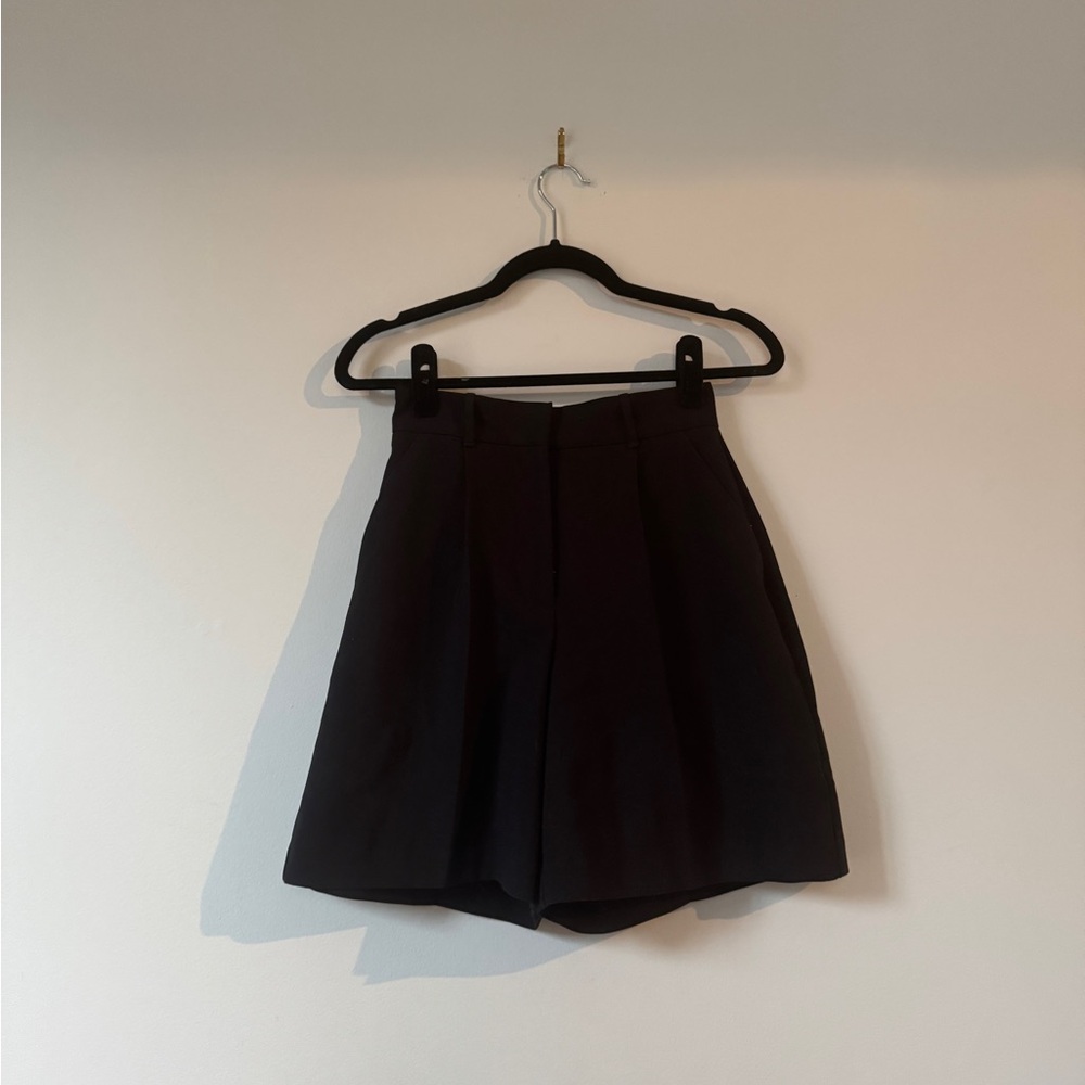 OAK + FORT trouser shorts